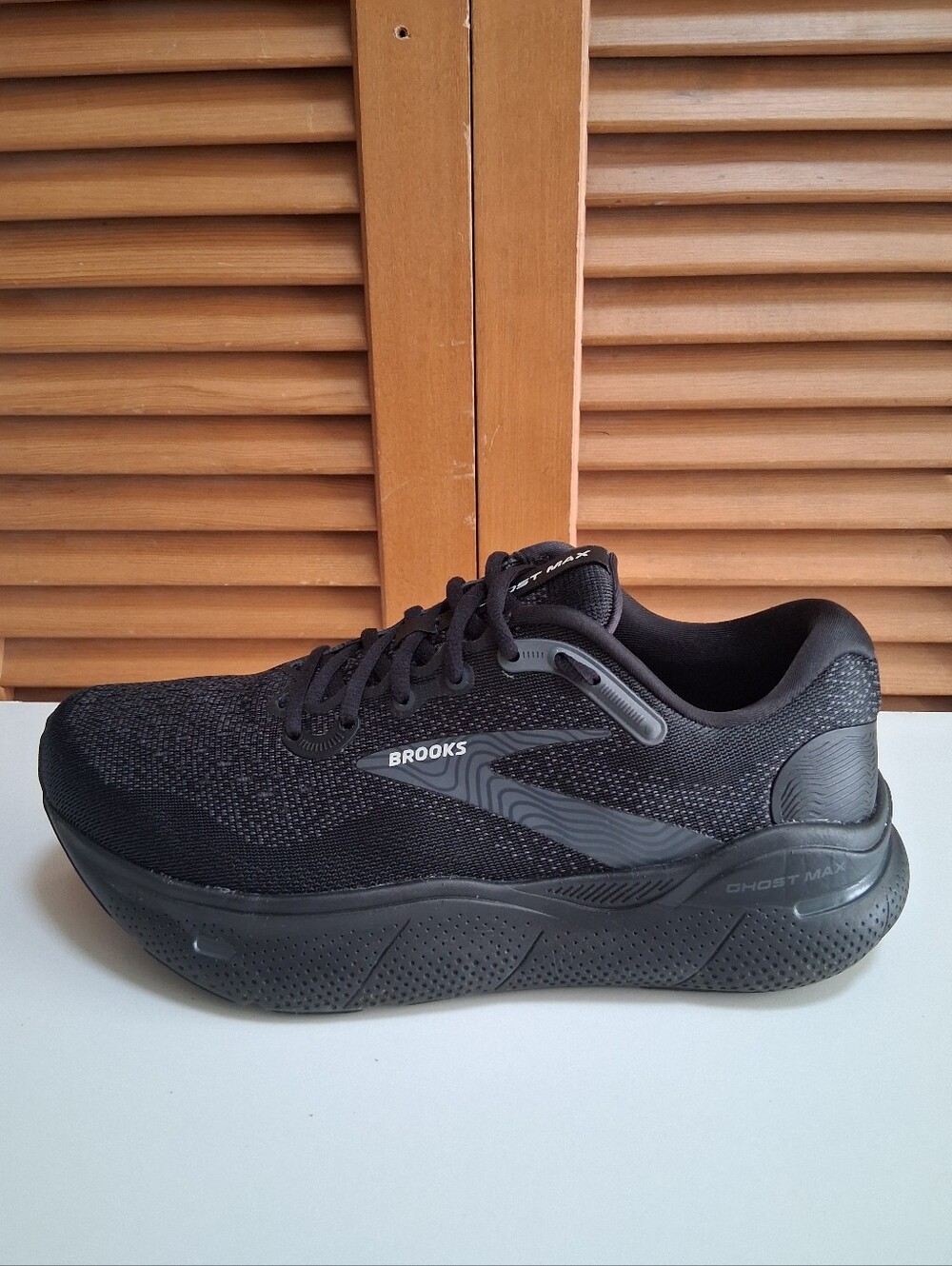 Brooks Ghost Max All Black Women's Running Shoe * Size: 9 (2E) Extra Wide * NEW